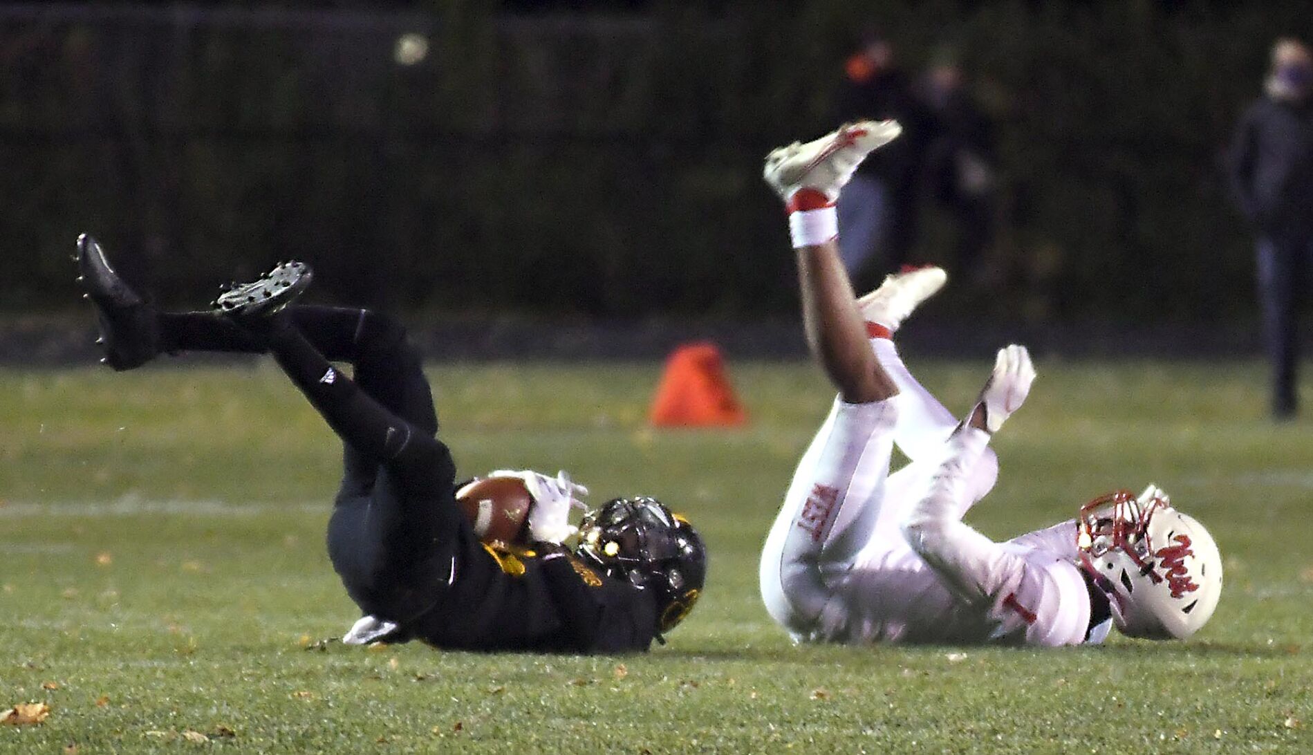 Mankato East v. Mankato West football 3